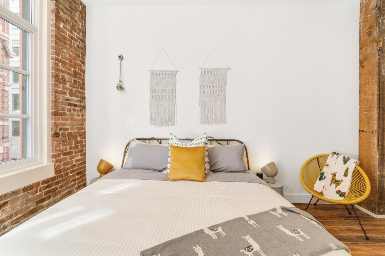 Initial - Loft Lama - Centre-Ville De Quebec Экстерьер фото